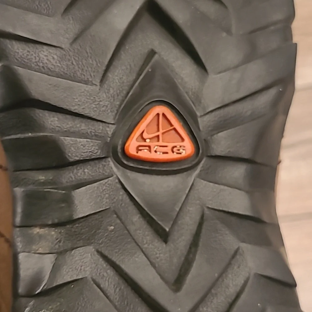Nike ACG nike acg
